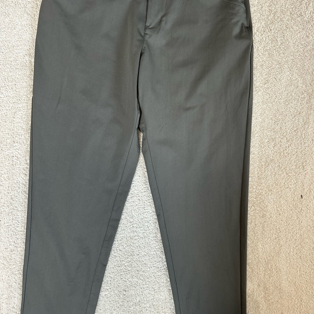 Men's Reebok golf pants gray